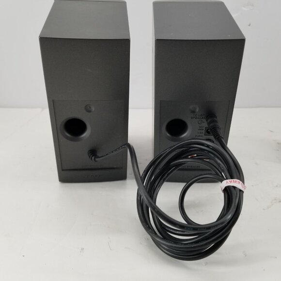 Bose Companion 2 Series II Multimedia Computer Desktop Speaker System - Picture 7 of 10